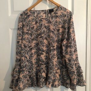 Women’s flowing dress top